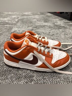 Nike Dunk Low Bronze Eclipse Sneakers Womens U.S. 8